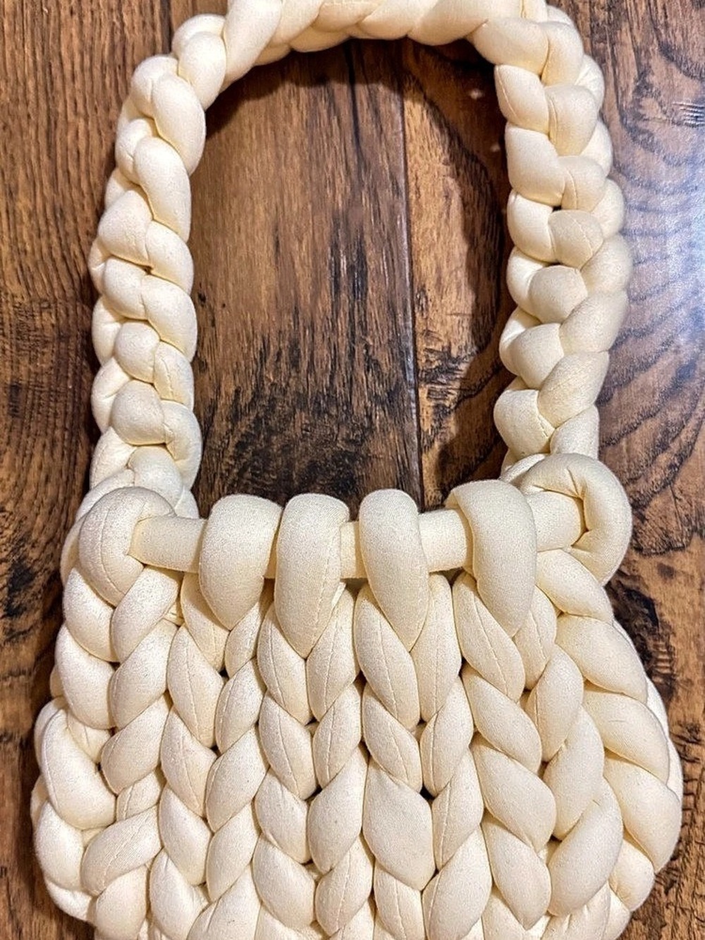 Woven Shoulder Bag in Cream